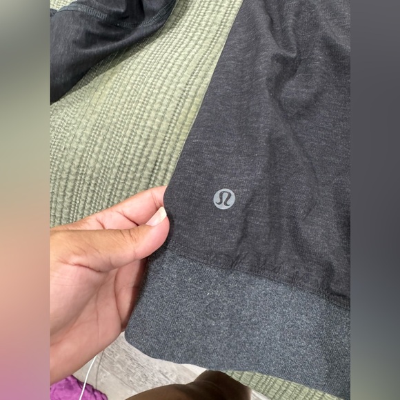Lululemon Reversible Sundown To Sunup Pullover Hoodie- size M - Picture 11 of 12